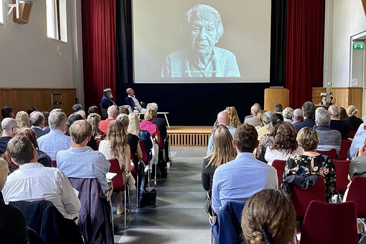 Micael Bindefeld and Christer Mattsson, talking about the work of the Micael Bindefeld foundation.